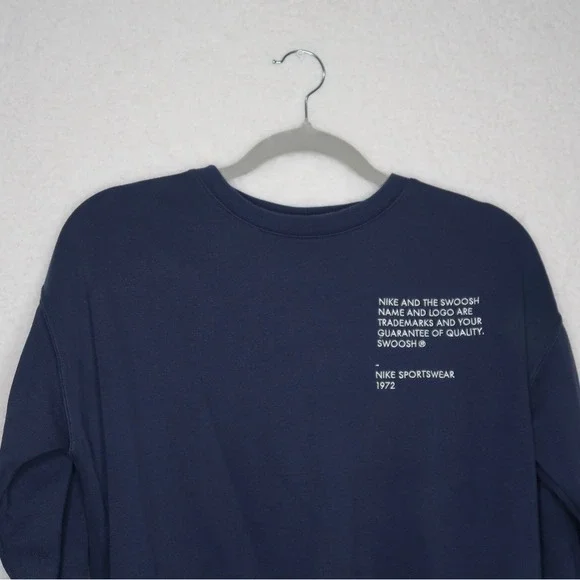 Nike Swoosh Big Girls Kids Blue Crewneck Sz L Casual School Lounge Comfort EUC - Picture 3 of 9